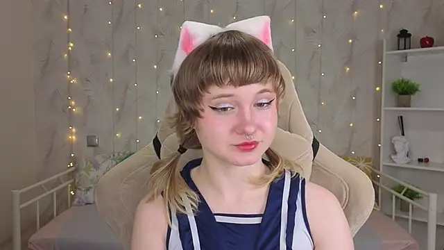 Tori Cutie online show from May 22, 2026, 12:08 am