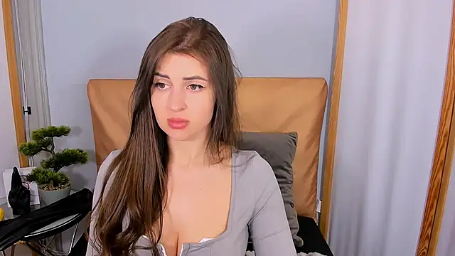 JessieAlone online show from May 15, 2026, 5:38 am
