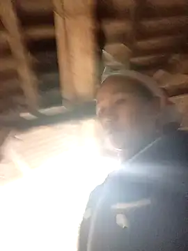 TinTin321 online show from February 18, 2026, 5:16 am