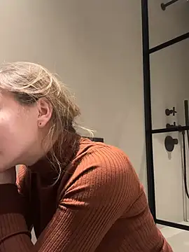 Snapshot of IsabellaEtha chatting on February 13, 2026, 4:51 pm IsabellaEtha online show from February 13, 2026, 4:51 pm