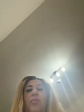 TheeaBlanco online show from December 14, 2025, 2:07 am