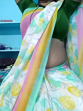 yelmaji91 online show from October 24, 2025, 4:44 am