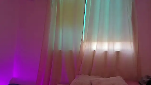 Snapshot of canelleGarces chatting on February 25, 2026, 5:02 pm canelleGarces online show from February 25, 2026, 5:02 pm