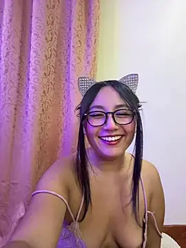 Snapshot of saranghae_ chatting on February 3, 2026, 3:26 am saranghae online show from February 3, 2026, 3:26 am