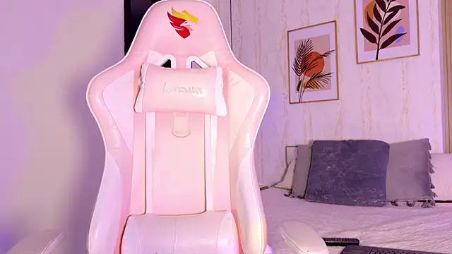 Ayleen Dunkan online show from September 16, 2025, 12:17 pm