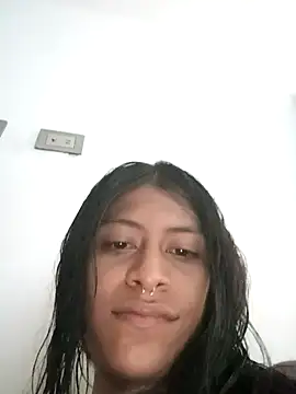 deborahotts online show from October 27, 2025, 9:49 pm