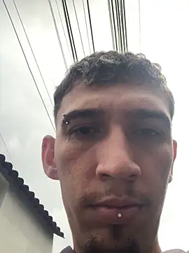 dominik thompson777 online show from November 16, 2025, 3:17 pm