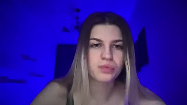 KristinaCake online show from November 30, 2025, 12:06 pm