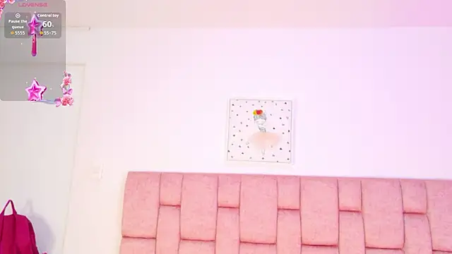 Snapshot of ScarlettLuxe chatting on February 25, 2026, 7:58 pm ScarlettLuxe online show from February 25, 2026, 7:58 pm