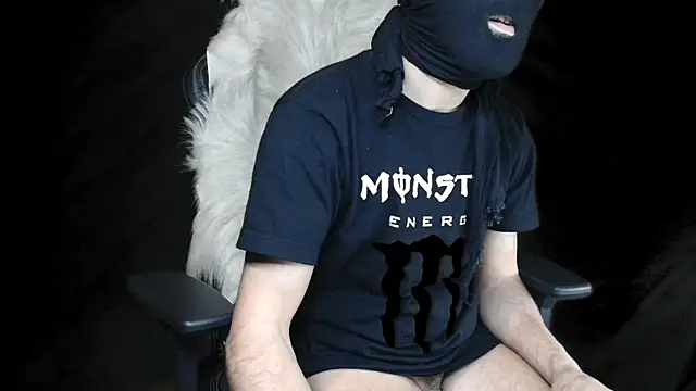 JUSTFORRICH online show from March 19, 2026, 9:48 pm