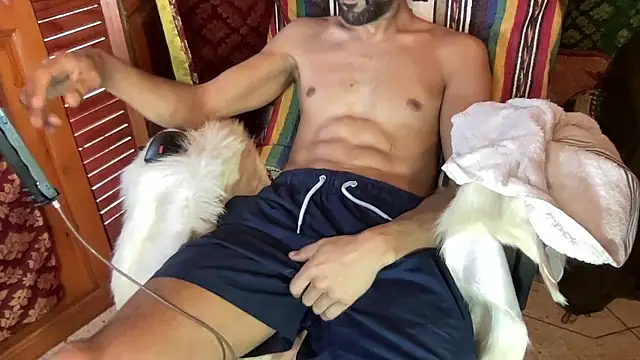 Snapshot of JUSTFORRICH chatting on January 5, 2026, 5:27 pm JUSTFORRICH online show from January 5, 2026, 5:27 pm