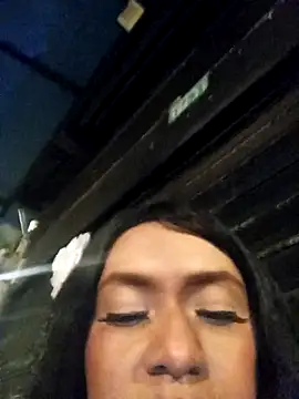 nathalialoes1 online show from November 25, 2025, 8:14 am