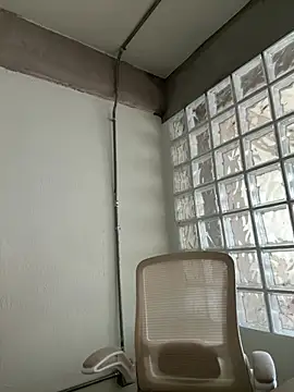 sisylucky online show from May 19, 2026, 4:36 pm