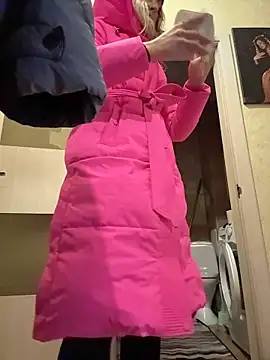 Snapshot of EvvaMur chatting on February 9, 2026, 2:09 am EvvaMur online show from February 9, 2026, 2:09 am