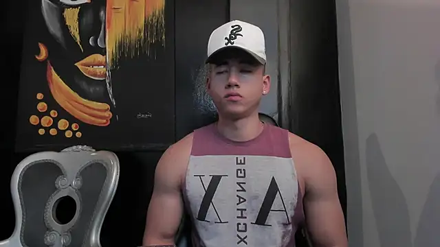 Snapshot of Draven_Marceaux chatting on October 10, 2025, 11:22 am Draven Marceaux online show from October 10, 2025, 11:22 am