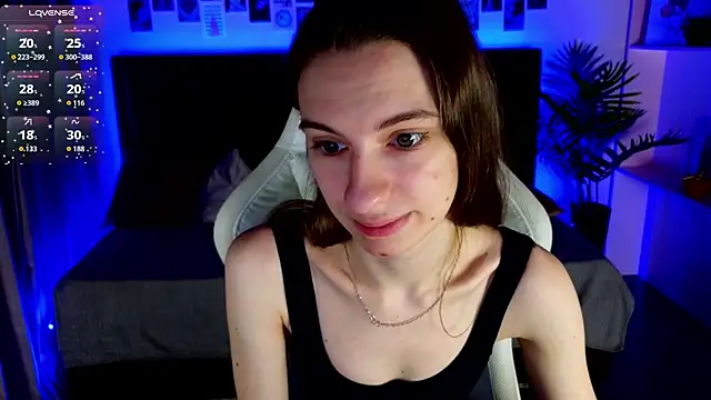 kaleriyaa  online show from November 16, 2025, 1:32 am