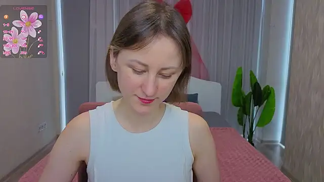 LuluChiiii online show from February 27, 2026, 11:21 am