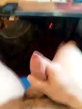 chrisdic27 online show from April 3, 2026, 11:27 am