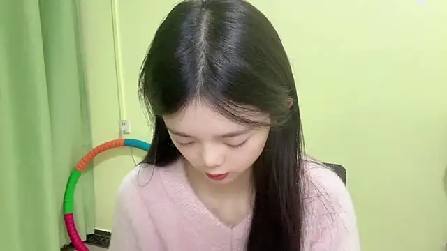 Nicole-13 online show from November 17, 2025, 11:14 am