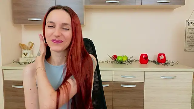 Julia Jae online show from February 16, 2026, 7:29 am