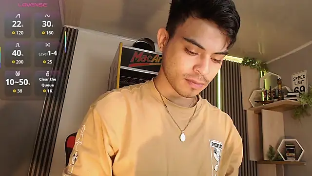 Bastian MCcormick online show from October 1, 2025, 12:53 pm