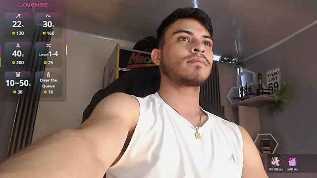 Bastian MCcormick online show from October 28, 2025, 12:15 pm