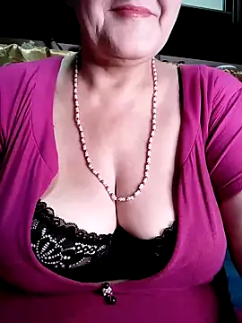 Troiavaca online show from February 21, 2026, 5:37 pm