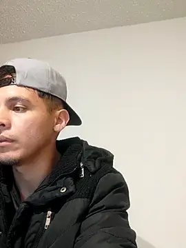 Snapshot of Andres_69_Fantasy chatting on November 20, 2025, 5:30 am Andres 69 Fantasy online show from November 20, 2025, 5:30 am