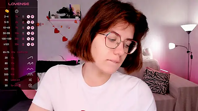 BellaCaress online show from November 29, 2025, 2:34 am