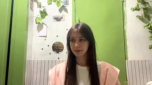CatherineAston online show from September 25, 2025, 7:09 pm
