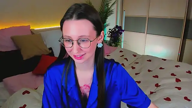 YourLovellyStory online show from March 11, 2026, 11:26 am