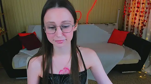 YourLovellyStory online show from March 14, 2026, 12:00 pm