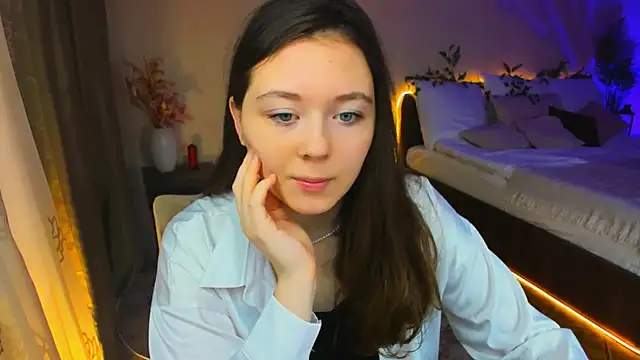 Snapshot of AlluringLookk chatting on November 8, 2025, 9:13 am AlluringLookk online show from November 8, 2025, 9:13 am