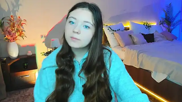 Snapshot of AlluringLookk chatting on October 19, 2025, 4:37 am AlluringLookk online show from October 19, 2025, 4:37 am