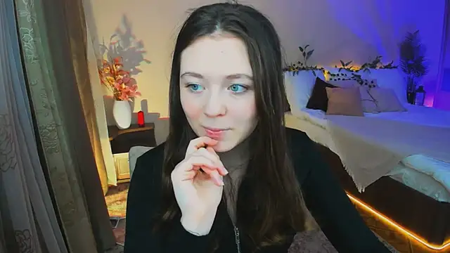 Snapshot of AlluringLookk chatting on November 7, 2025, 4:22 pm AlluringLookk online show from November 7, 2025, 4:22 pm