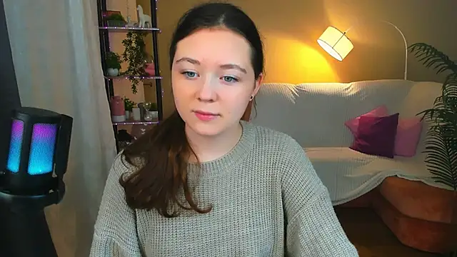 Snapshot of AlluringLookk chatting on October 22, 2025, 12:26 pm AlluringLookk online show from October 22, 2025, 12:26 pm