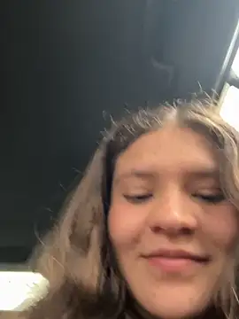 Emilyybennet  online show from February 14, 2026, 9:15 pm