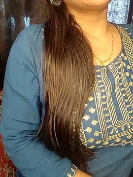 Snapshot of officialbhabhi chatting on September 10, 2025, 6:01 am officialbhabhi online show from September 10, 2025, 6:01 am