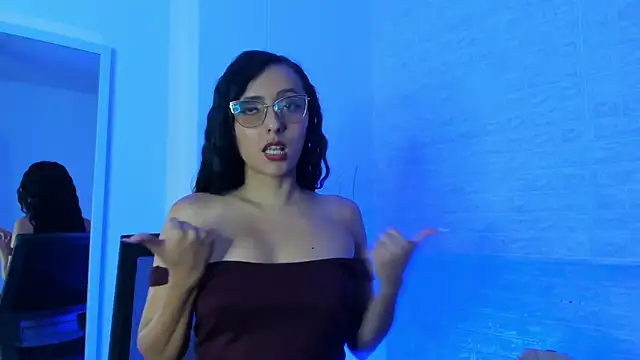  PENELOPESTAR  online show from October 7, 2025, 8:10 pm