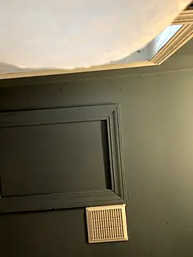 chocolate bella online show from November 23, 2025, 9:58 pm