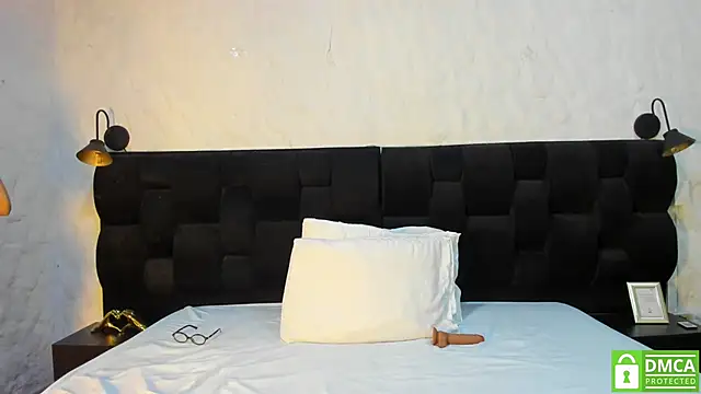 Snapshot of Ava_Bonny chatting on June 16, 2026, 3:06 am Ava Bonny online show from June 16, 2026, 3:06 am