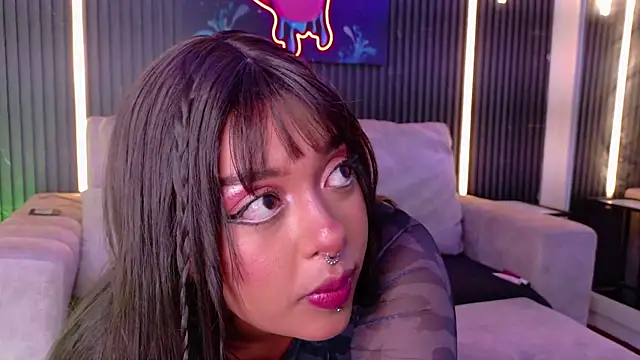 SophiaSummer online show from September 27, 2025, 7:53 pm