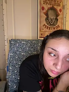 CharmingMaddie online show from February 10, 2026, 4:44 am