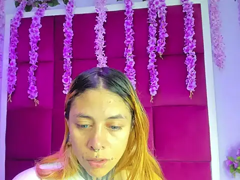 Sofii Anal  online show from October 2, 2025, 2:48 am