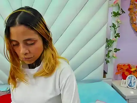 Sofii Anal  online show from October 15, 2025, 3:05 am