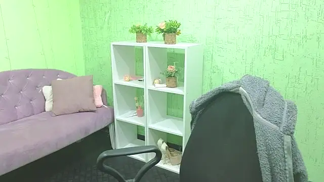 Snapshot of Sabina_Ros chatting on December 2, 2025, 8:38 am Sabina Ros online show from December 2, 2025, 8:38 am