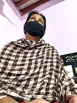 Love-pari077 online show from November 23, 2025, 12:20 am