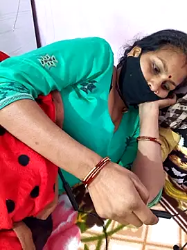 Love-pari077 online show from December 22, 2025, 2:39 pm