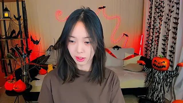 SoulHarmoonyy online show from October 24, 2025, 1:21 pm