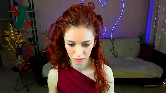 ChristinaConteeree online show from May 21, 2026, 4:26 pm